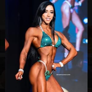Cassandra De La Rosa