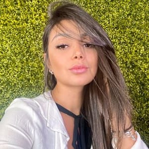 Dayane F. Aguiar