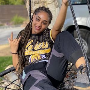 Mariya Calhoun