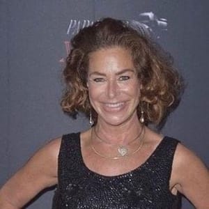 Claudia Wells