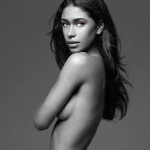 Shayna Caresse