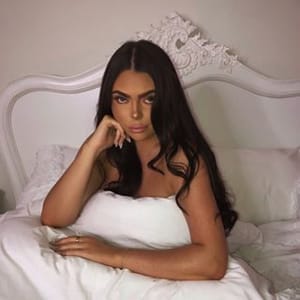 Chloe Richards