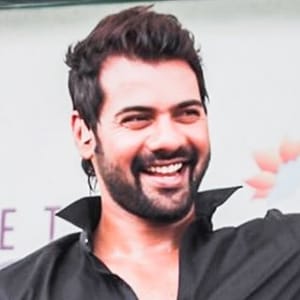 Shabir Ahluwalia