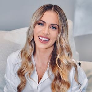Tamara Webb