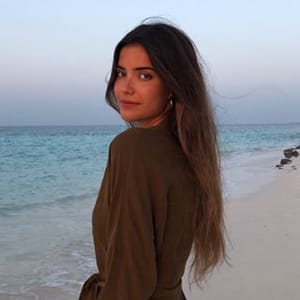Carlota Bruna