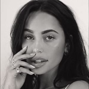 Claudia Tihan