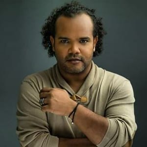 Alberto Zayas