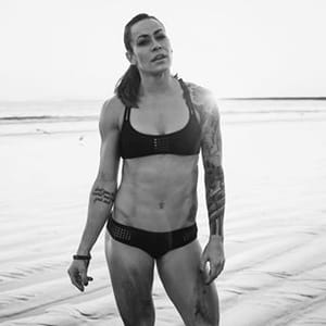 Nikki Leonard