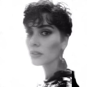 Berguzar Korel