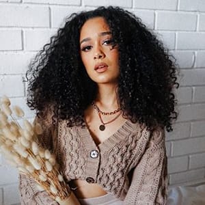 Ms Paula Bee
