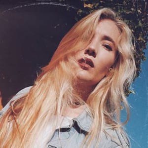 Chloe Caroline