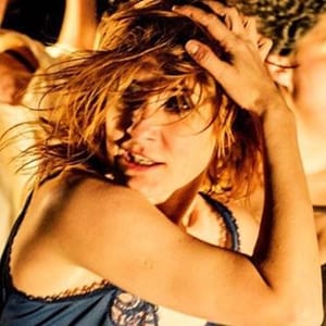 Nathaliepoza