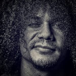 Carlos Colon