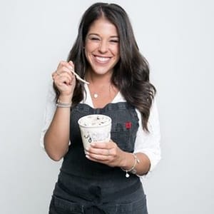 Mia Castro