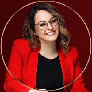 Cinthia Holguin