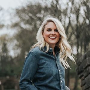Elizabeth Lyons