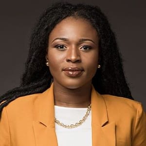 Dena Mwana