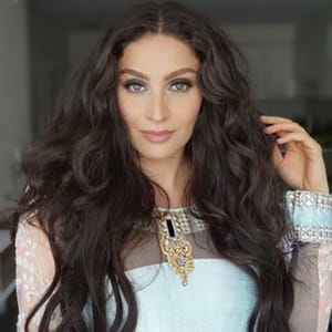 Roya Fadai