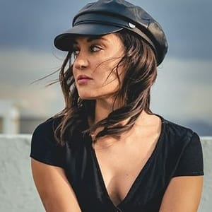 Cecy Leos