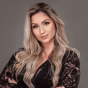 Elisamara Curi