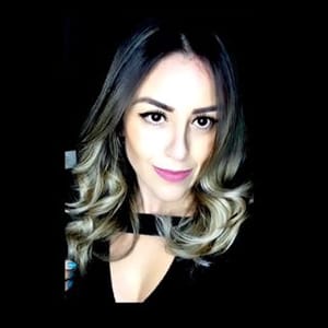 Clau Magalhaes