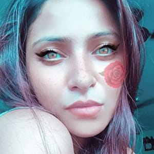 Aleezay Khan