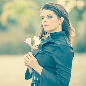 Amelia Linoo