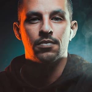 Mano