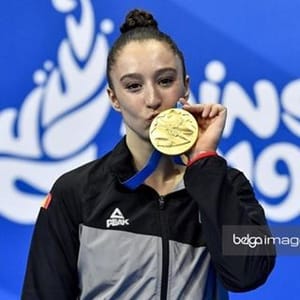 Nina Derwael