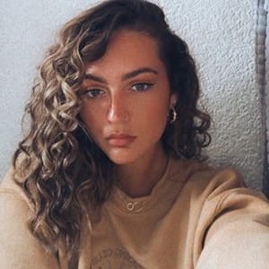 Robyn Young