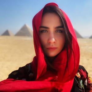 Julia Urbini