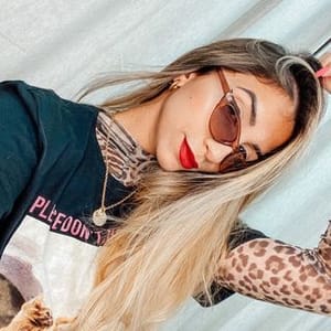 Julia Mantuano