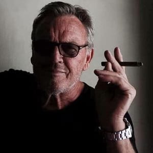 Jan Francis