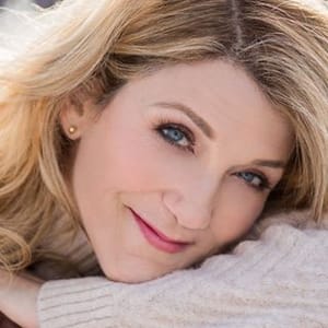 Victoria Clark