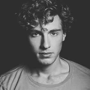 Rory Fleck-Byrne