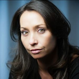Lucinda Rhodes