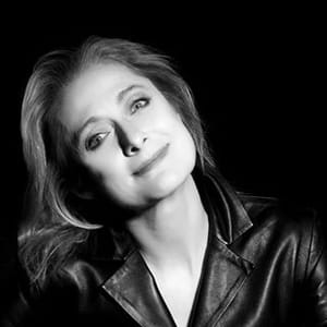 Caroline Goodall
