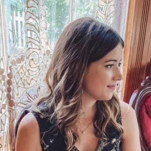 Alexandra Bracken