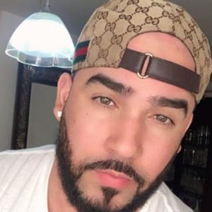 ELKHABLACONLASMANOS