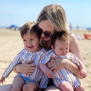 Mamaand Tbear