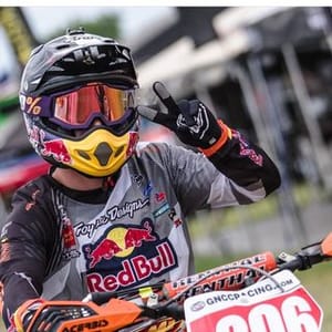 Josh Toth