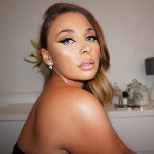 molly Mmua