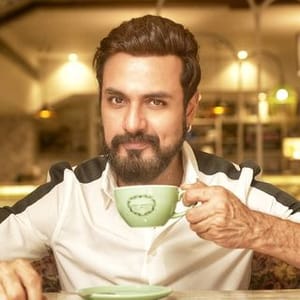 Vickky Idnaani