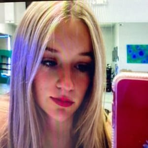 Mia Maxwell