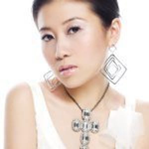 Adrienne Lau