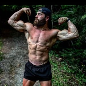 Evan Holmes