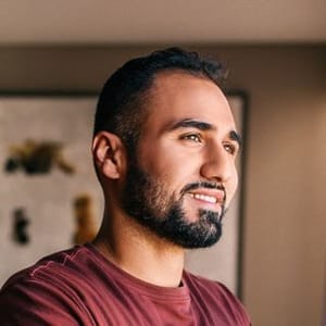 Nima Etminan