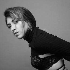 Kianna MAGELAKi