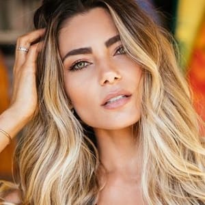 Karina Flores