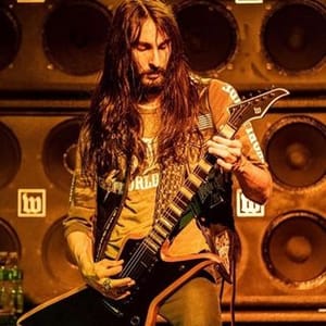 Dario Lorina